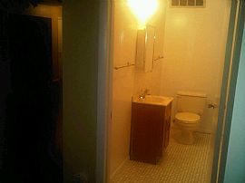 Stunning 2 Bedroom Condo with Open Floor Plan in Freehold, NJ (Photo 8 of 8)