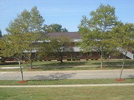 Hard to Find, Large 1 Bedroom Apartment at Autumn Run in Medina, OH (Photo 7 of 12)