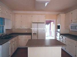 Beautiful, Spacious 4 Bedroom Home with Brand New Appliances in Duluth, GA (Photo 5 of 7)