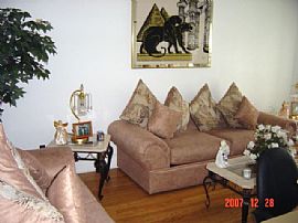 Outstanding 2 Bedroom Apartment - Move to a Better Place! in Chicago, IL