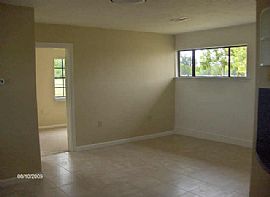 4 Br 2.5 Ba Scenic 10acre Pool Free Water Sewer  Www.Truths.Org in Rosharon, TX (Photo 11 of 12)