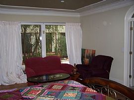 Wonderful 4 Bedroom in Prestigious Riverside Location in Sandy Springs, GA (Photo 10 of 12)