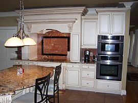 Wonderful 4 Bedroom in Prestigious Riverside Location in Sandy Springs, GA (Photo 6 of 12)