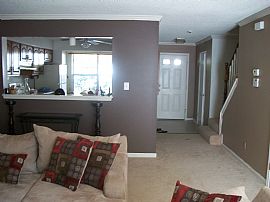 Nice 3 Bedroom Townhouse - Near Ft. Eustis  in Newport News, VA