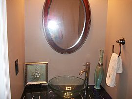 Nice 3 Bedroom Townhouse - Near Ft. Eustis  in Newport News, VA (Photo 2 of 7)