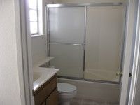 Pretty 3 Bedroom Townhouse on Beautiful Tree-Lined Street in San Jose, CA (Photo 7 of 8)