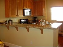 3 Bedroom Townhouse with Ac, Rent Includes Water in Beaverton, OR (Photo 2 of 4)