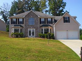 Beautiful 2800+ Sq Ft 4/5 Bdrm Home For Lease/purchase in Stone Mountain, GA