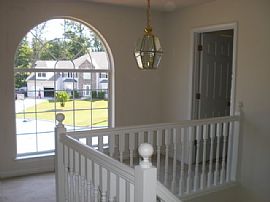 Beautiful 2800+ Sq Ft 4/5 Bdrm Home For Lease/purchase in Stone Mountain, GA (Photo 10 of 12)