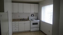 $460 / 1br - Very Well Maintained Apartment For Rent in Florissant, MO (Photo 2 of 7)