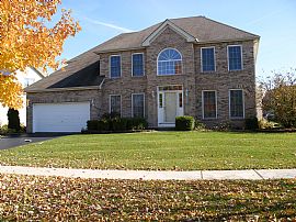 Single Family House For Rent in Bolingbrook, IL