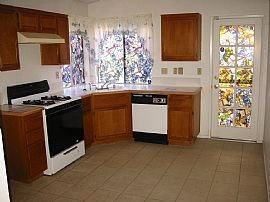 Lovely 4 Bedroom Single Story Home - Half Off First Month  in Moreno Valley, CA (Photo 3 of 5)