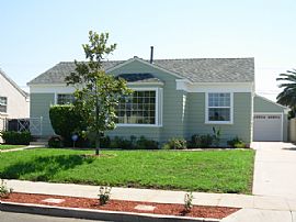 Remarkable, Remodeled 3 Bedroom Home with 2 Car Garage in San Diego, CA