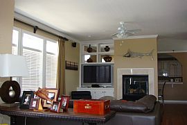 3 Bedroom 3 Story Townhouse - 1/2 Block From Sandy Chicks Beach in Virginia Beach, VA (Photo 3 of 7)