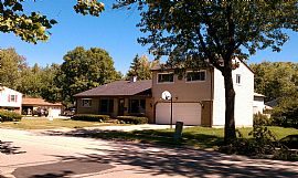 Newly Renovated 4br Home in Palatine in Palatine, IL