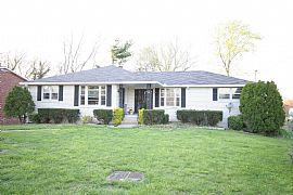 Tastefully Furnished Studio Apartment Near Downtown/airport in Woodbine, TN