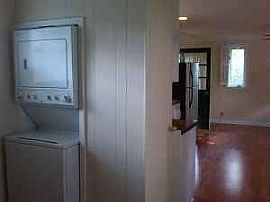 Tastefully Furnished Studio Apartment Near Downtown/airport in Woodbine, TN (Photo 4 of 4)