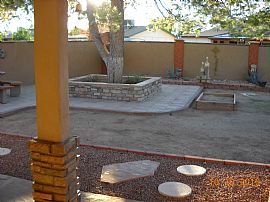 Nice 3 Bedroom Remodeled Home For Rent Or Lease Option in Phoenix, AZ (Photo 5 of 8)