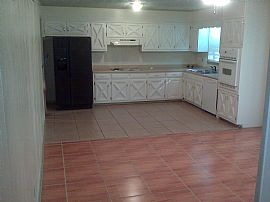 Sharp 3 Bedroom Brick Ranch Home in Quiet Neighborhood! in College Park, GA (Photo 3 of 6)