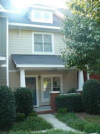 Cute 2 Bedroom Bungalow Townhouse in Scotts Mill  in Apex, NC