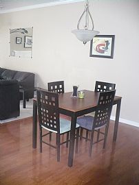 Cute 2 Bedroom Bungalow Townhouse in Scotts Mill  in Apex, NC (Photo 3 of 5)