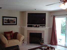 Nice 3 Bedroom Duplex Townhouse in Great Location - Must See! in Greenville, NC (Photo 5 of 9)