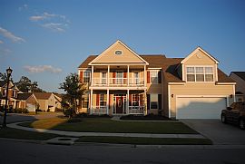Beautiful and Spacious 5 Bedroom Home with Best Amenities in Bluffton, SC (Photo 2 of 2)