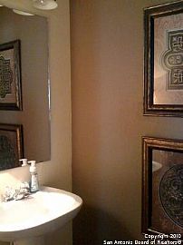 Beautiful 3 Bedroom Home on Over-Sized Yard - Off Bulverde Road  in San Antonio, TX (Photo 11 of 12)