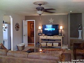 Beautiful 3 Bedroom Home on Over-Sized Yard - Off Bulverde Road  in San Antonio, TX (Photo 5 of 12)