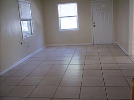 Impeccable 2 Bedroom Cottage Home with Pool - Just $775! in Lake Worth, FL (Photo 2 of 6)