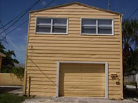 Private Studio Apartment in Heart of Downtown Lake Worth in Lake Worth, FL (Photo 8 of 8)