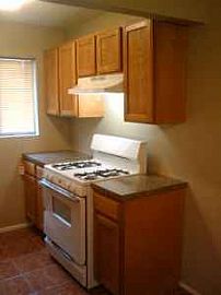 Newly Renovated 2 Bedroom Apartment - Conveniently Located in Arlington, TX (Photo 4 of 4)