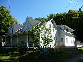 Desirable 4 Bedroom Home - Located on Route 4 in Mendon, VT