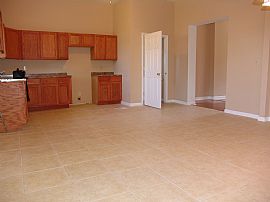 Beautiful 3 Bedroom Single Family Home -Rent Reduction By Nov 1 in Saint Louis, MO (Photo 4 of 4)