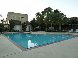 Beautiful Two Story Townhouse in Houston, TX (Photo 7 of 7)