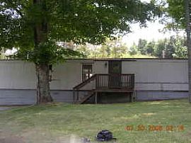 Country Setting, 4 Bedroom, 3 Bath House in Blacksburg, VA (Photo 2 of 4)