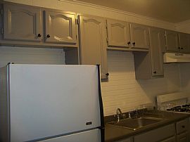 Ideal 3 Bedroom Home with Central Air - Near Middle Branch Park in Baltimore, MD (Photo 7 of 12)