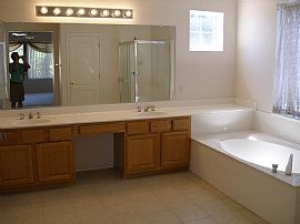 Mint 5 Bedroom Home with 3 Car Garage in Warner Ranch  in Tempe, AZ (Photo 4 of 7)