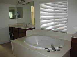 Immaculate 3-Year Old, 5 Bedroom Home in Gated Community in Stockton, CA (Photo 5 of 9)