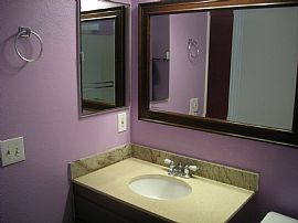 Tasteful 2 Bedroom Condo with Wood Floor - Near All Major Stores in Aliso Viejo, CA (Photo 5 of 12)