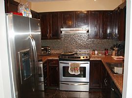 Wonderful 3 Bedroom Townhouse For Rent By Owner in Roswell, GA (Photo 4 of 4)