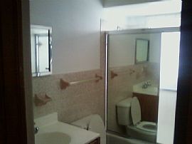 One of a Kind Large 3 Bedroom in Clinton Township, MI (Photo 5 of 12)