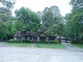 Large 3 Bedroom Home with Pool in North Houston in Houston, TX