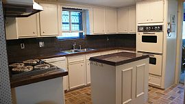 Large 3 Bedroom Home with Pool in North Houston in Houston, TX (Photo 4 of 12)