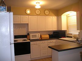 Beautiful Townhome - Bexley Area in Bexley, OH