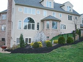Magnificent 5 Br/6.5 Bath, Gym, Pub, Artroom, Home Theatre in Kennett Square, PA (Photo 5 of 6)