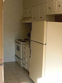 Great 2 Bedroom Condo in South Tulsa with Lovely Park-Like Views in Tulsa, OK (Photo 4 of 4)