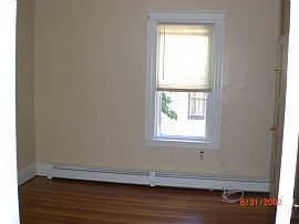 Fantastic 2 Bedroom Apartment in Private Home in New Britain, CT (Photo 3 of 3)