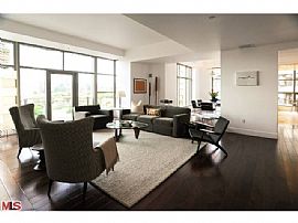 Amazing 3 Bedroom Penthouse in Century City in Los Angeles, CA