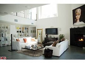 Stunning 4 Bedroom Santa Monica Penthouse with Outdoor Terrace in Santa Monica, CA (Photo 5 of 5)